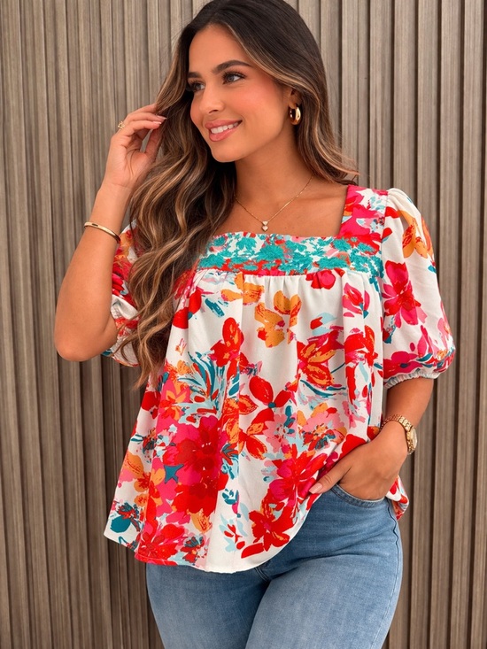 Savanna Jane Tops - Savanna Jane Embroidery Short Sleeve Top with Red & Pink Blooms Size Small